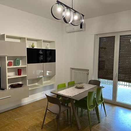 La Casa Di Telen Zona Policlinico Oncologico E Villa De Grecis Bari Buitenkant foto